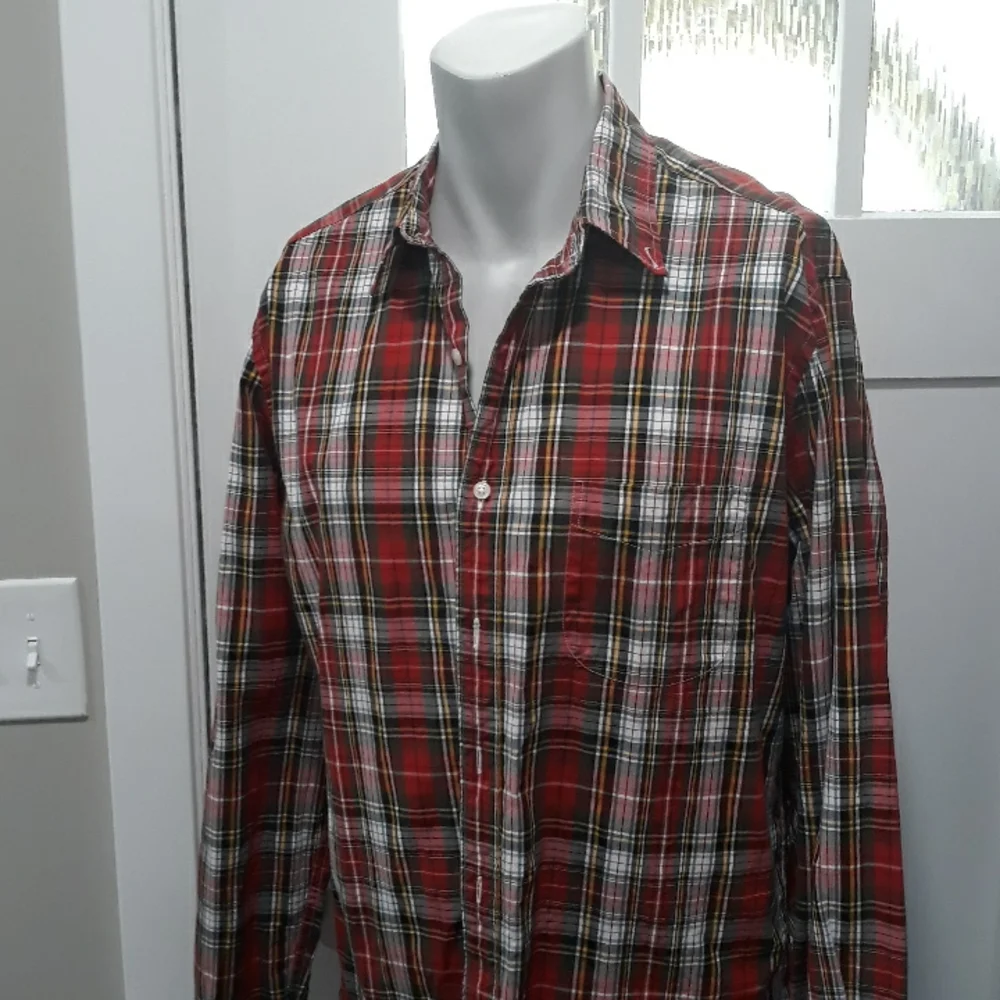 J. Crew mens green and red plaid cotton shirt. Large